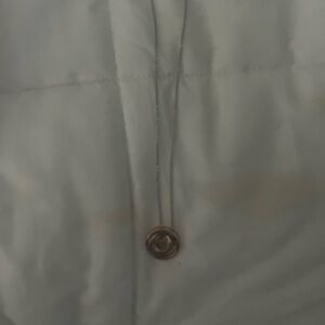 Elegant Silver "I Love You Mom" 20" Necklace with Circular Pendant